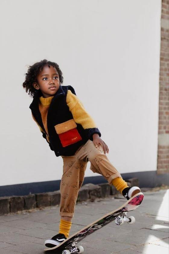 Weshop AI generated children's clothing photos