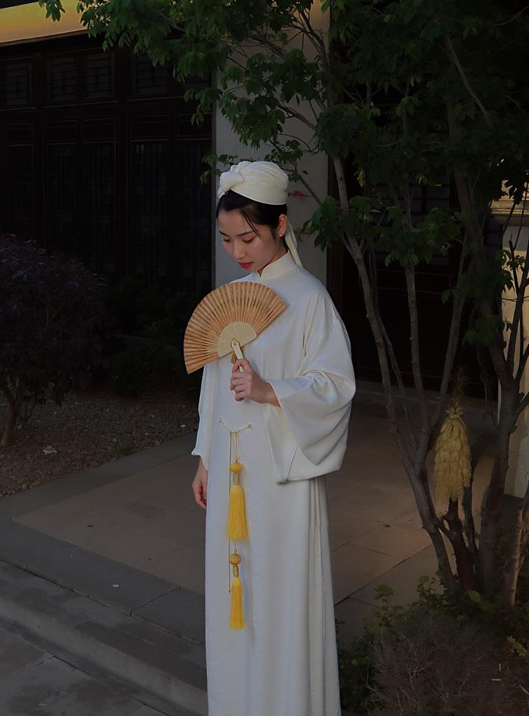 Publication-ready result from AI magic eraser by WeShop AI