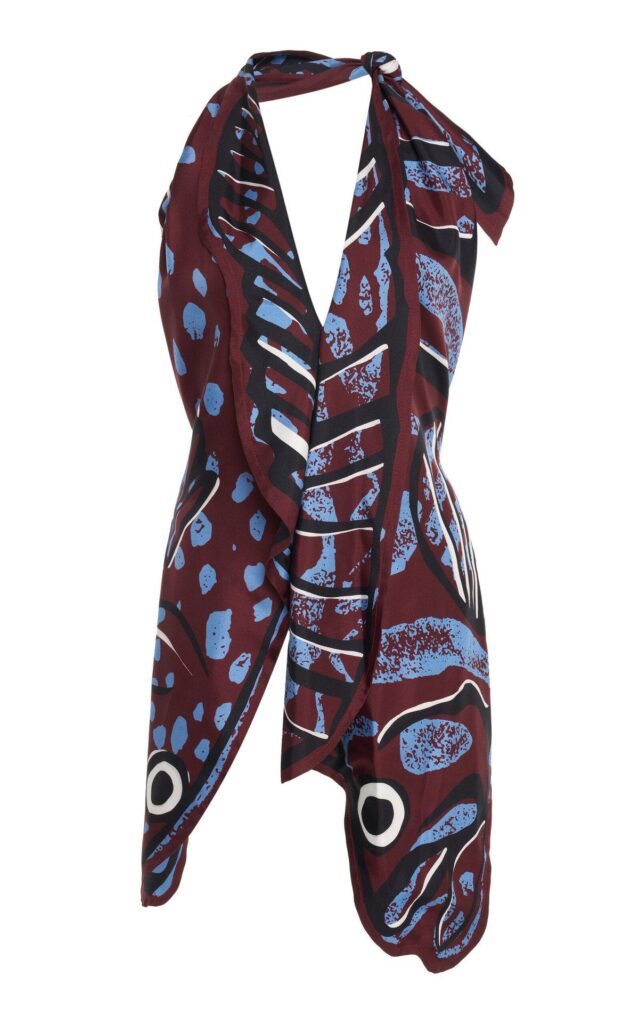 69799c21649a736d6b0e608c_original 1 – WeShop AI Blog AI Clothes Changer garment reference showing a patterned draped outfit before generation