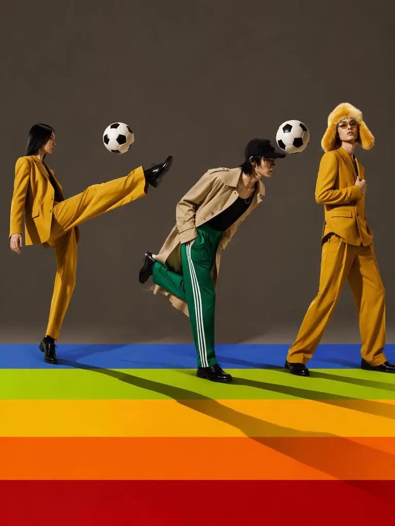 宝丽来1 – WeShop AI Blog Original fashion group photo with three models posing with soccer balls before applying the Polaroid Filter Online effect.