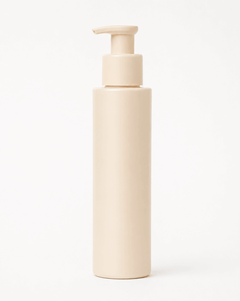 ChatGPT Image 2026年7月24日 00_29_15 1 1 – WeShop AI Blog AI Product Photography showing a minimalist beige skincare pump bottle on a clean white background.
